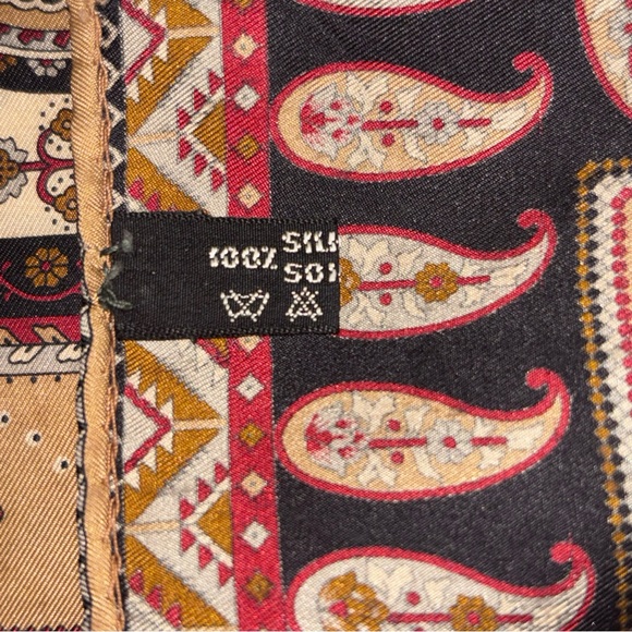 Vintage Salvatore Ferragamo Silk Equestrian And Paisley Themed Scarf 16.5”x16.5” - Picture 10 of 10